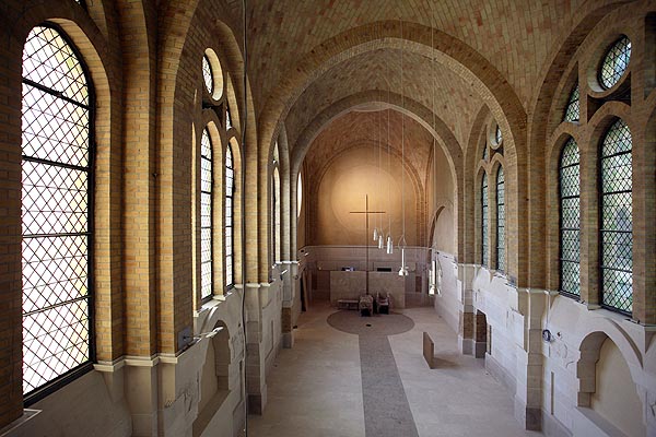 église: chapelle de la Maison de la Conférence